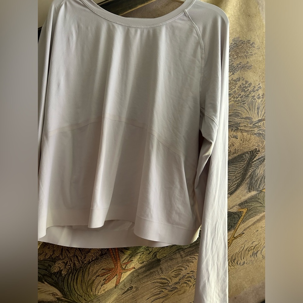 * Lululemon Fast and Free Long Sleeve Running Top SZ Large see Measurements *